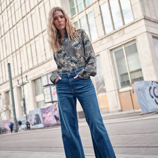 Young Ideas & Henmores -Dara Hera 32 Jeans -460 Indigo Blue -25