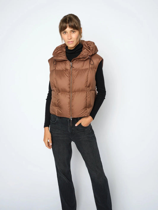 Young Ideas & Henmores -Kiara Tally Down Gilet -199 Downtown Brown -XS