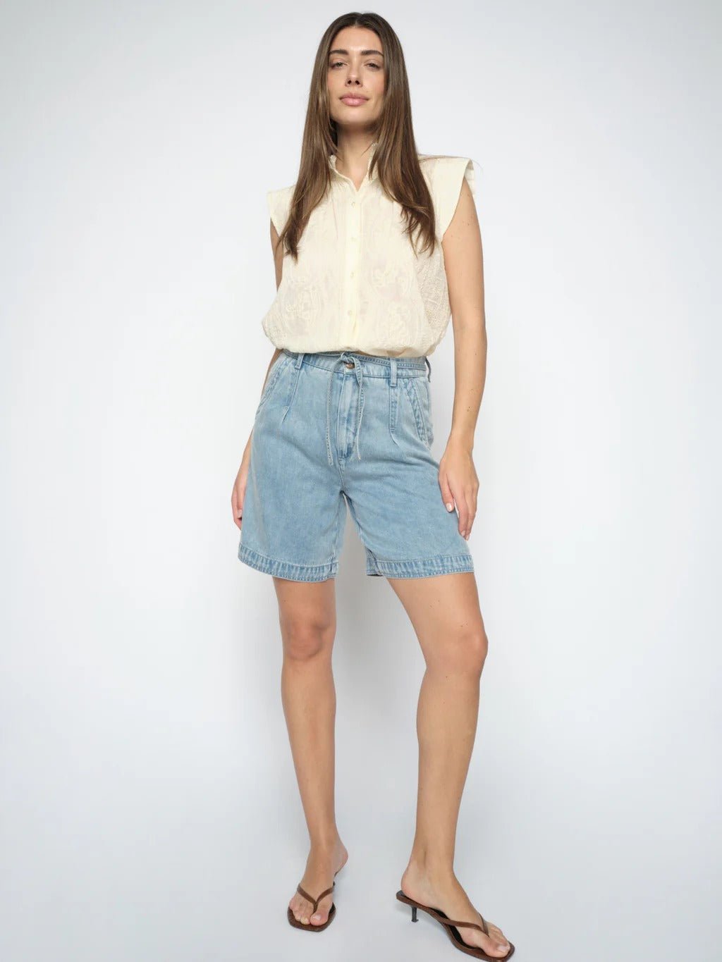 Young Ideas & Henmores - Leli Tie Up Denim Shorts - 406 Light Blue - 25