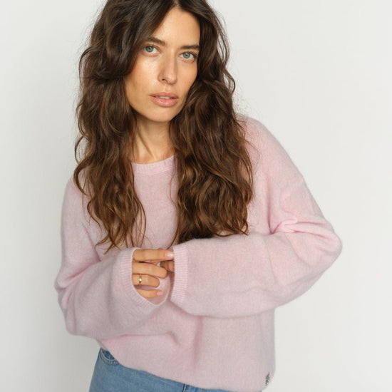 Young Ideas/Henmores - Mape Crew Neck Jumper - 745 Ballet Slipper - XS