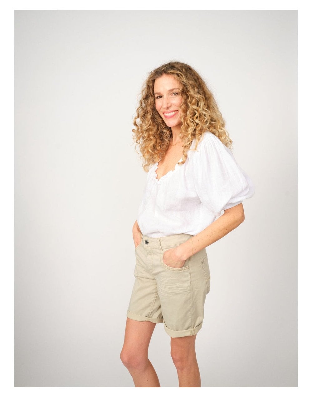 Young Ideas/Henmores - MMNaomi Treasure Denim Shorts - 239 Moss Grey - 25