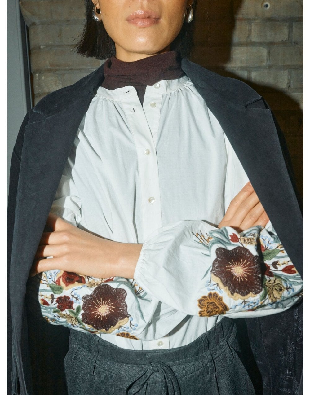 Young Ideas/Henmores - Mysa Popli Sleeve Detail Shirt - 180 Ecru - XS