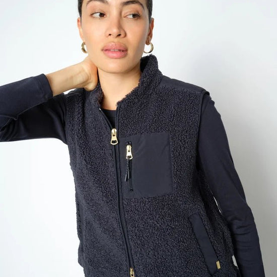 Young Ideas & Henmores -Rowe Eli Teddy Gilet -468 Salute Navy -XS