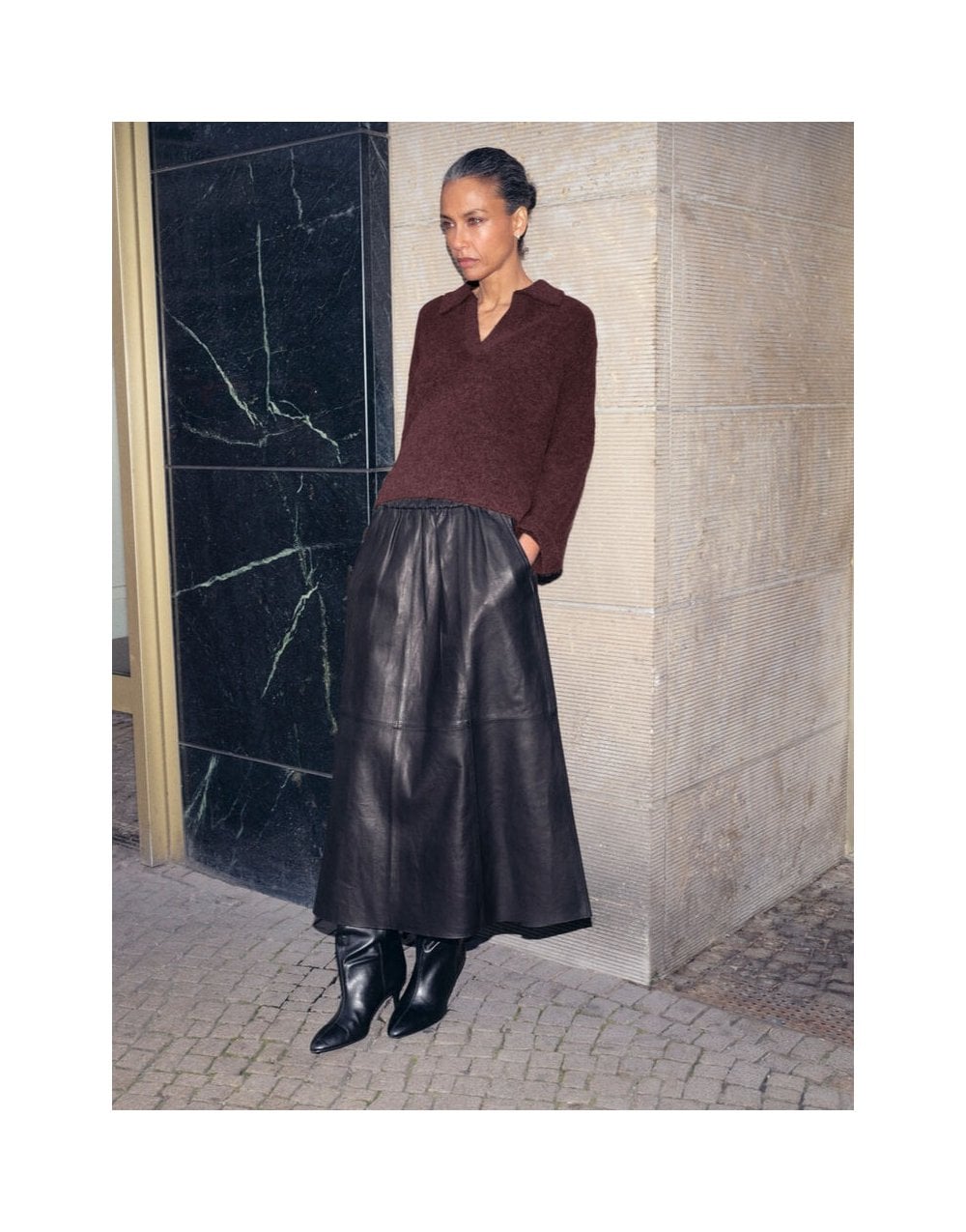 Young Ideas/Henmores - Thora Aidy Knitted Polo - 157 Boulder Brown - XS