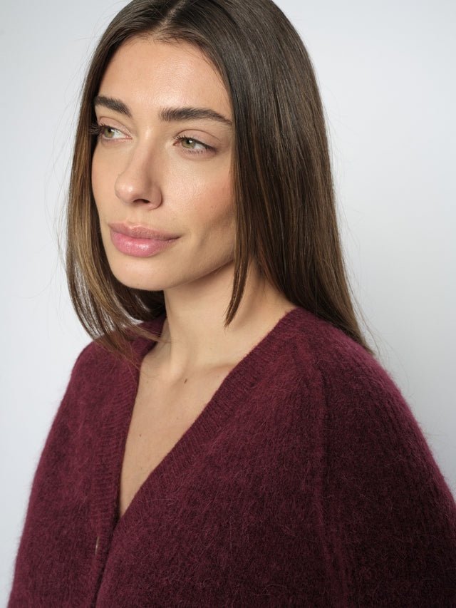 Young Ideas & Henmores -Thora Lizet Short Knit Cardigan -273 Cabernet -XS