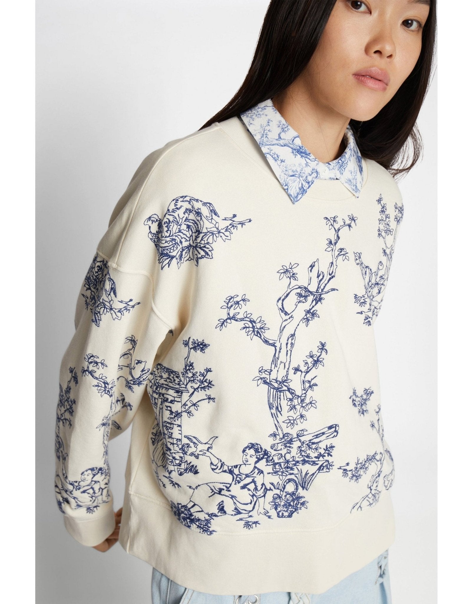 Young Ideas/Henmores - Friede Enchanted Graphic Sweatshirt - 54 Cream Navy - 8