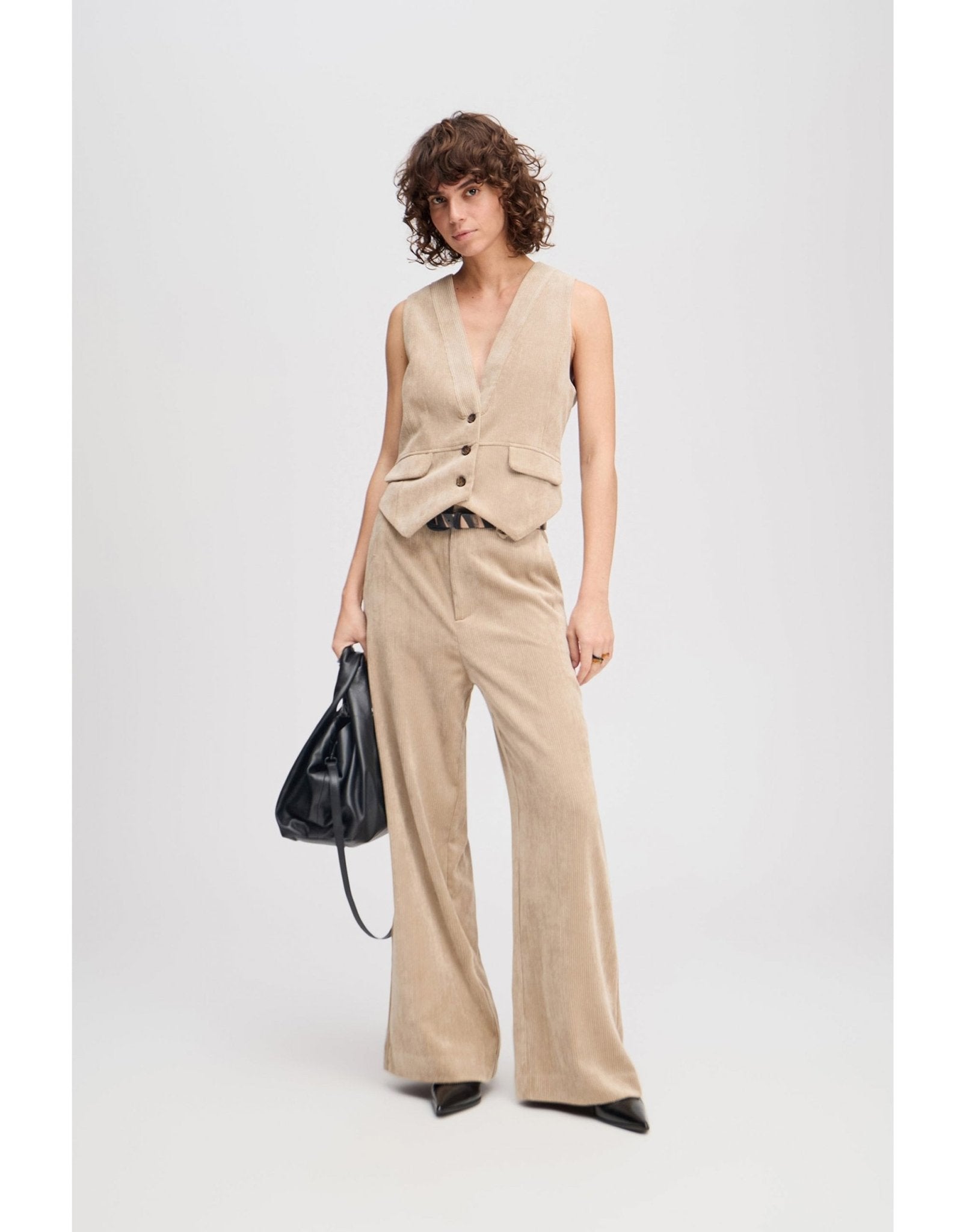 Young Ideas/Henmores - Lillian Waistcoat - Latte - 8