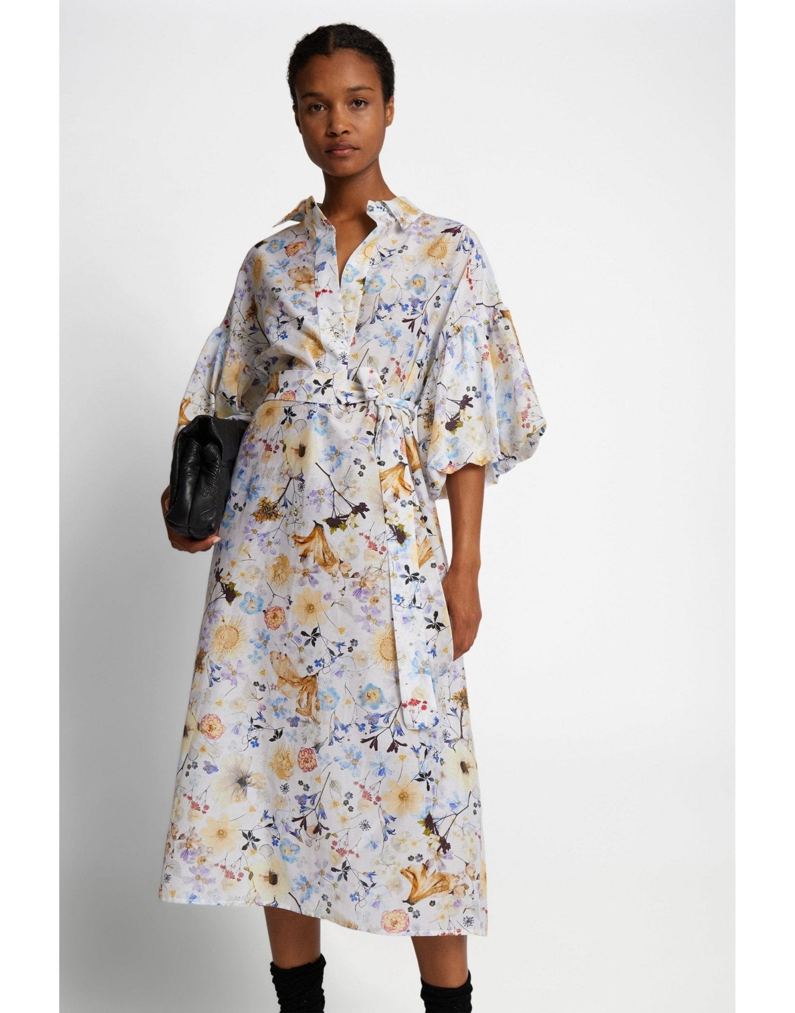 Young Ideas/Henmores - Palmetto Floral Tie Waist Midi Dress - 2 Black Floral - 10