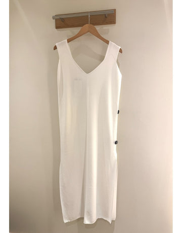 Young Ideas/Henmores - V Neck Sleeveless Button Detail Midi Dress - White - 8