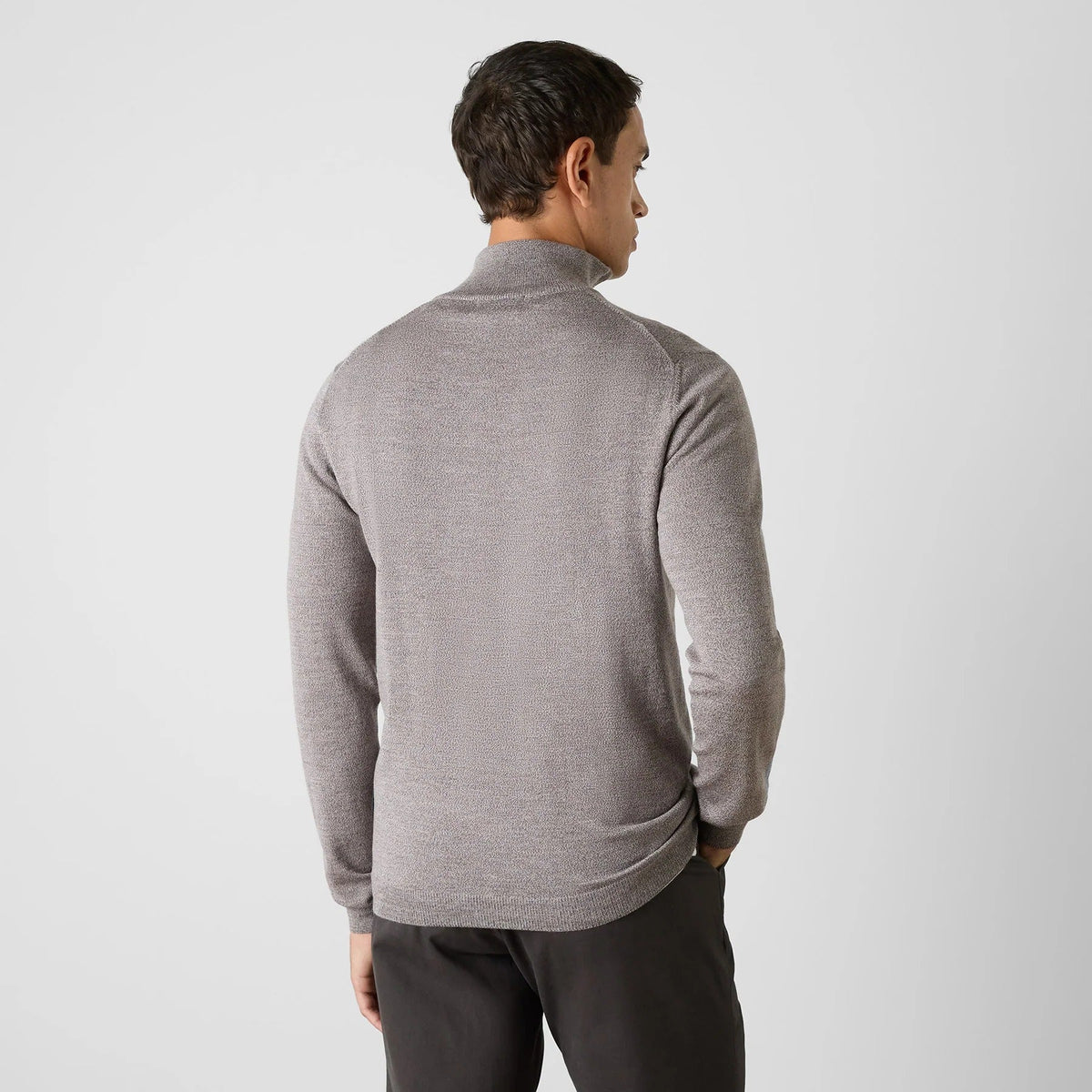 Young Ideas & Henmores -Ardmore 1/4 Zip Jumper -Brown -M