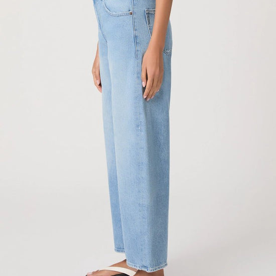 Young Ideas & Henmores - Arellia Ankle Barrel Leg Jeans - Fauve - 25
