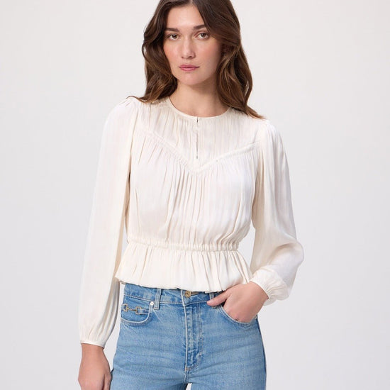 Young Ideas/Henmores - Gansevoort Ruched Blouse - Antique White - XS