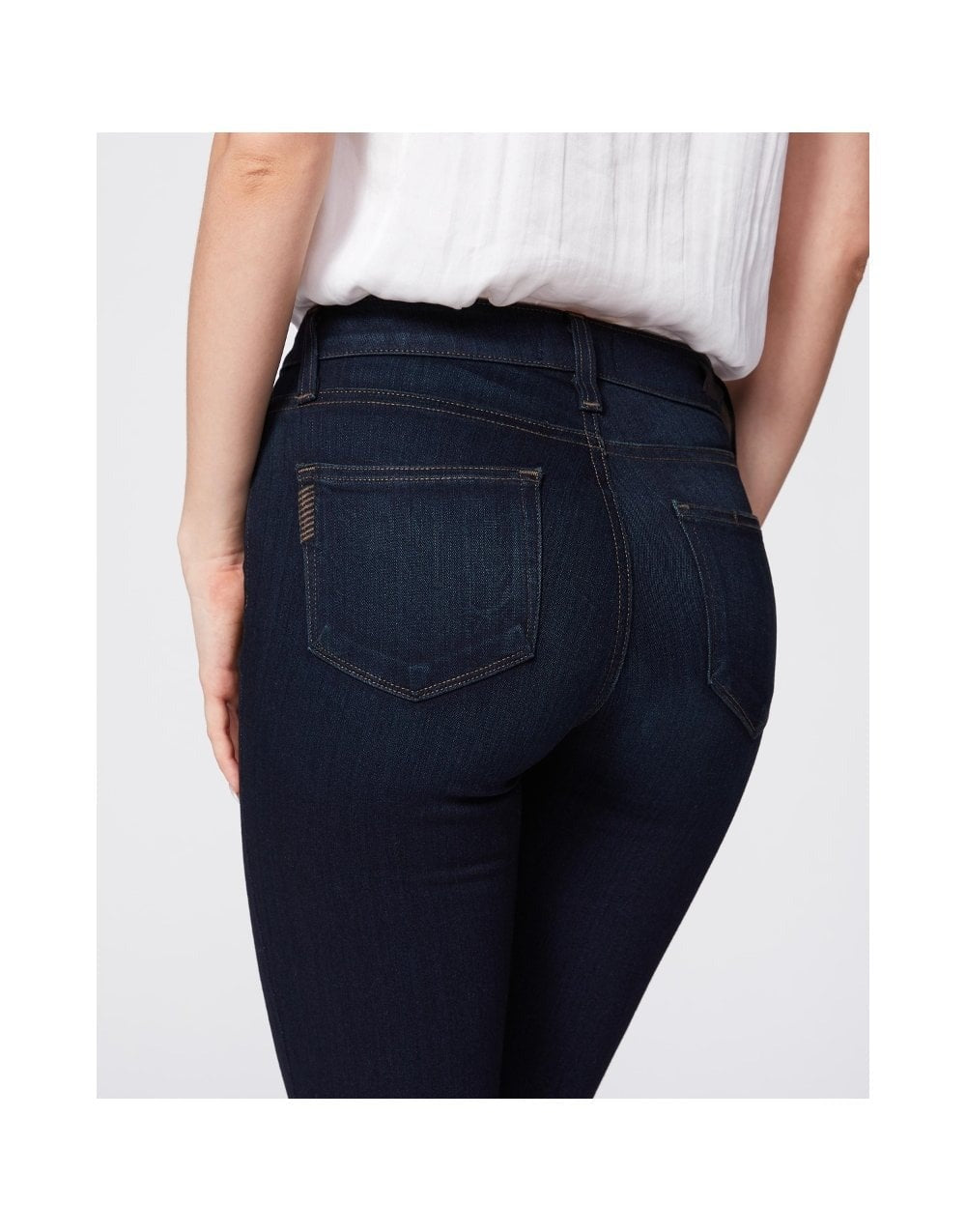 Young Ideas/Henmores - Hoxton Straight - Black Shadow - 25