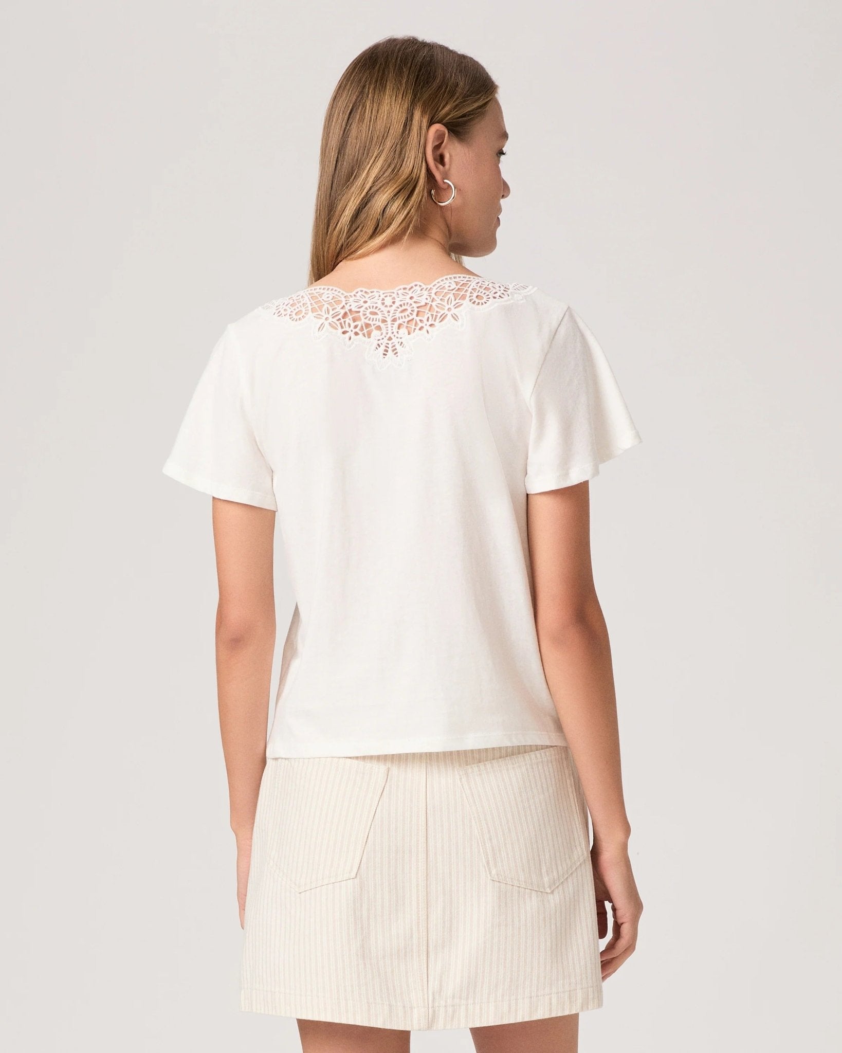 Young Ideas & Henmores -Vicky Lace T-Shirt -White -XS