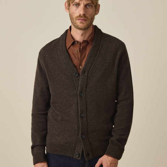 Young Ideas & Henmores -Button Through Cardigan -69 Dark Brown -L
