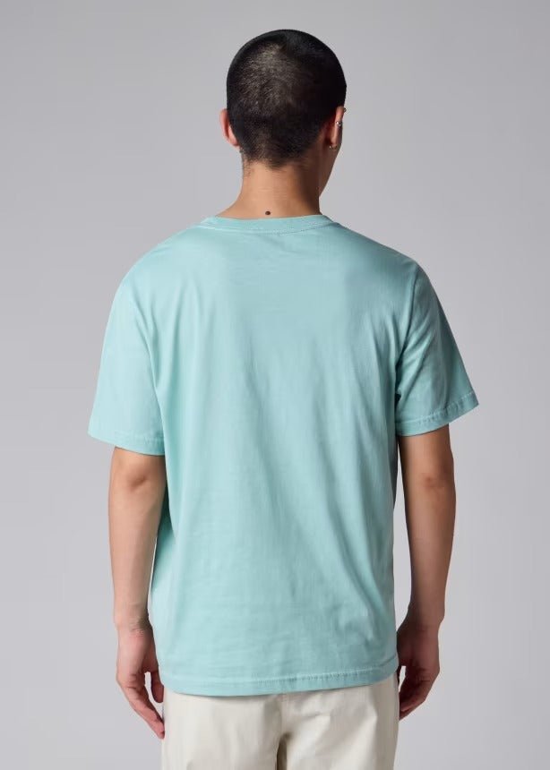Young Ideas & Henmores -In A Row Graphic T-Shirt -30D Blue/Green -M