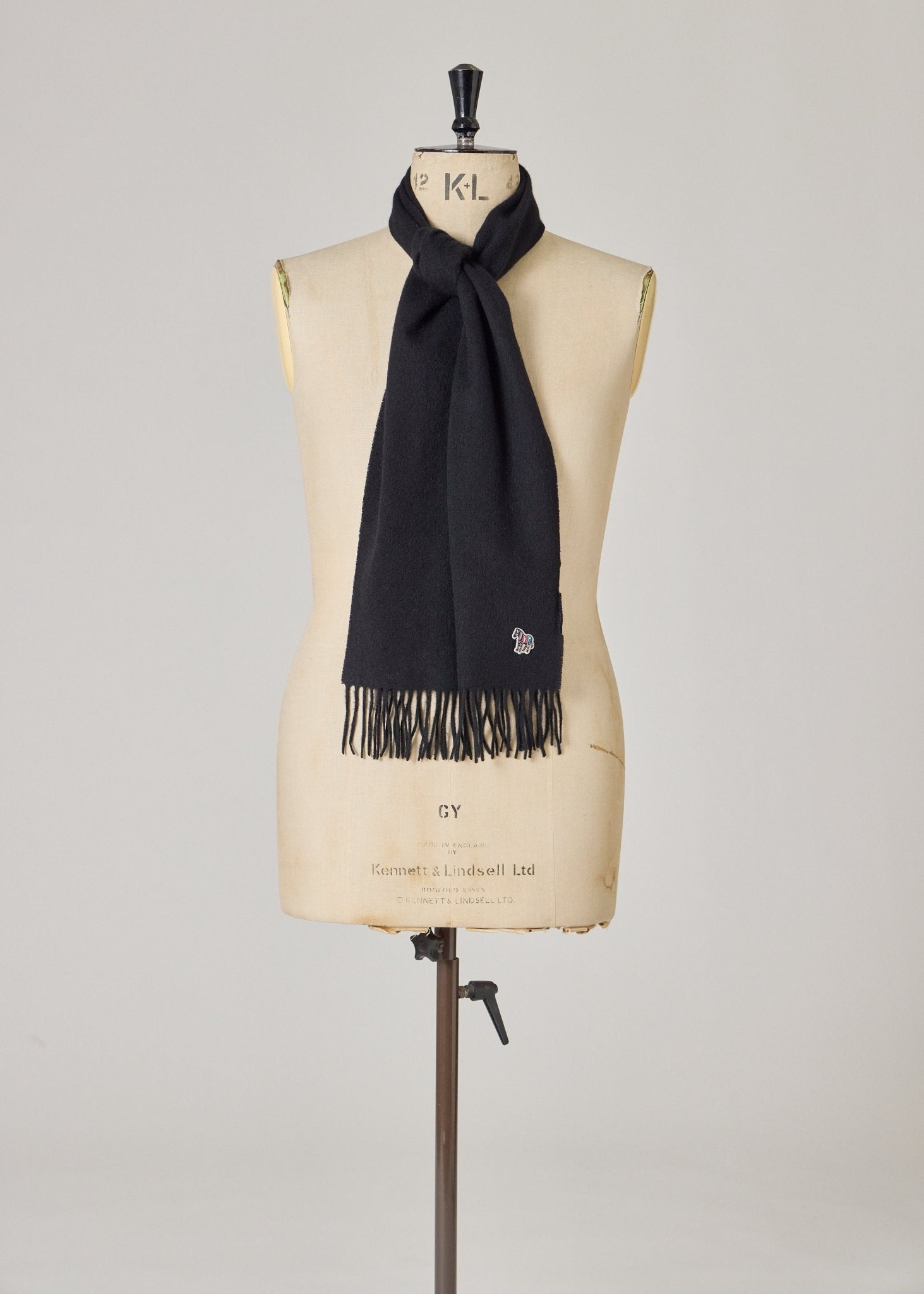 Young Ideas & Henmores -Zebra Scarf -76 Grey -OS