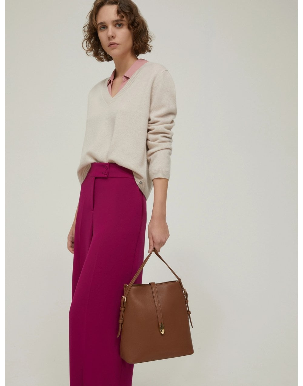 Young Ideas/Henmores - Apache Teardrop Handbag - 001 Black - OS