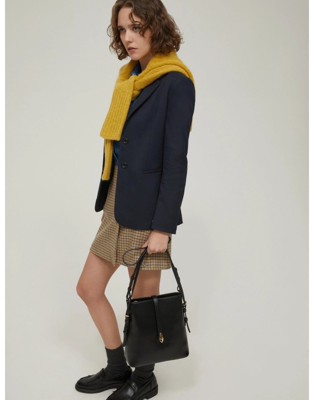 Young Ideas/Henmores - Apache Teardrop Handbag - 001 Black - OS