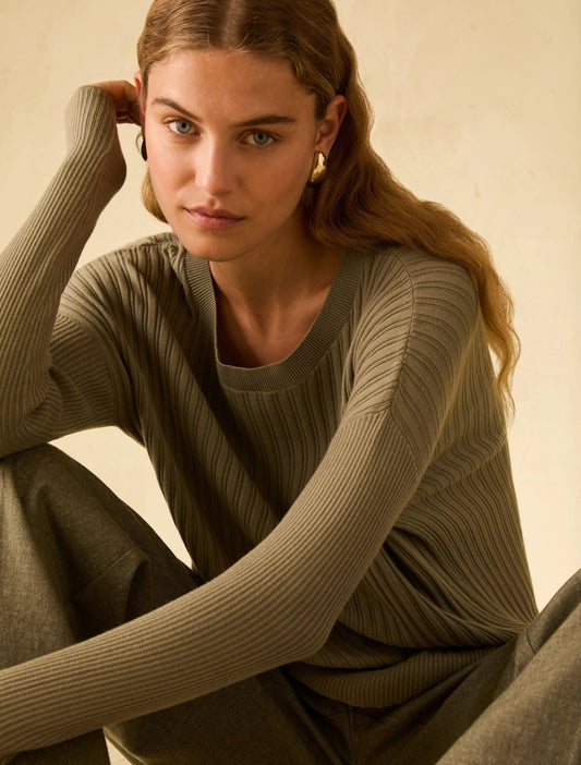 Young Ideas & Henmores - Erba Panel Detail Crew Neck Jumper - 008 Khaki - XS