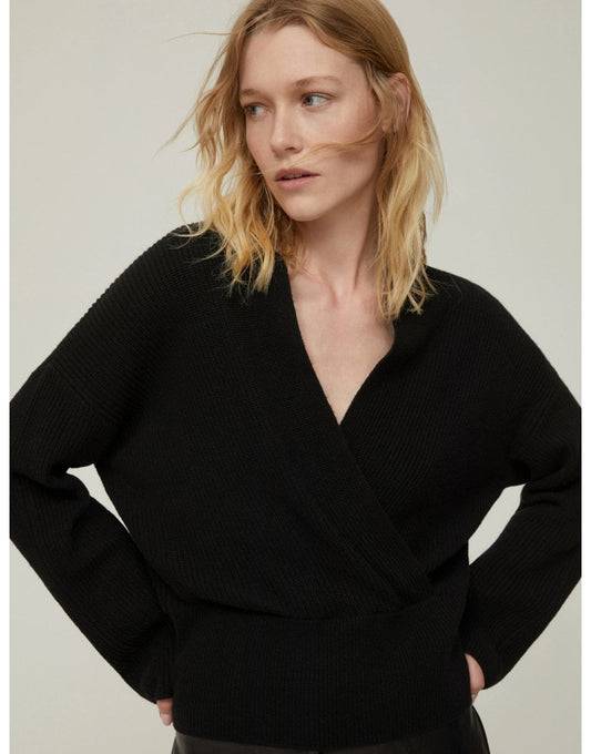 Young Ideas/Henmores - Ovest Crossover Jumper - 007 Black - XS