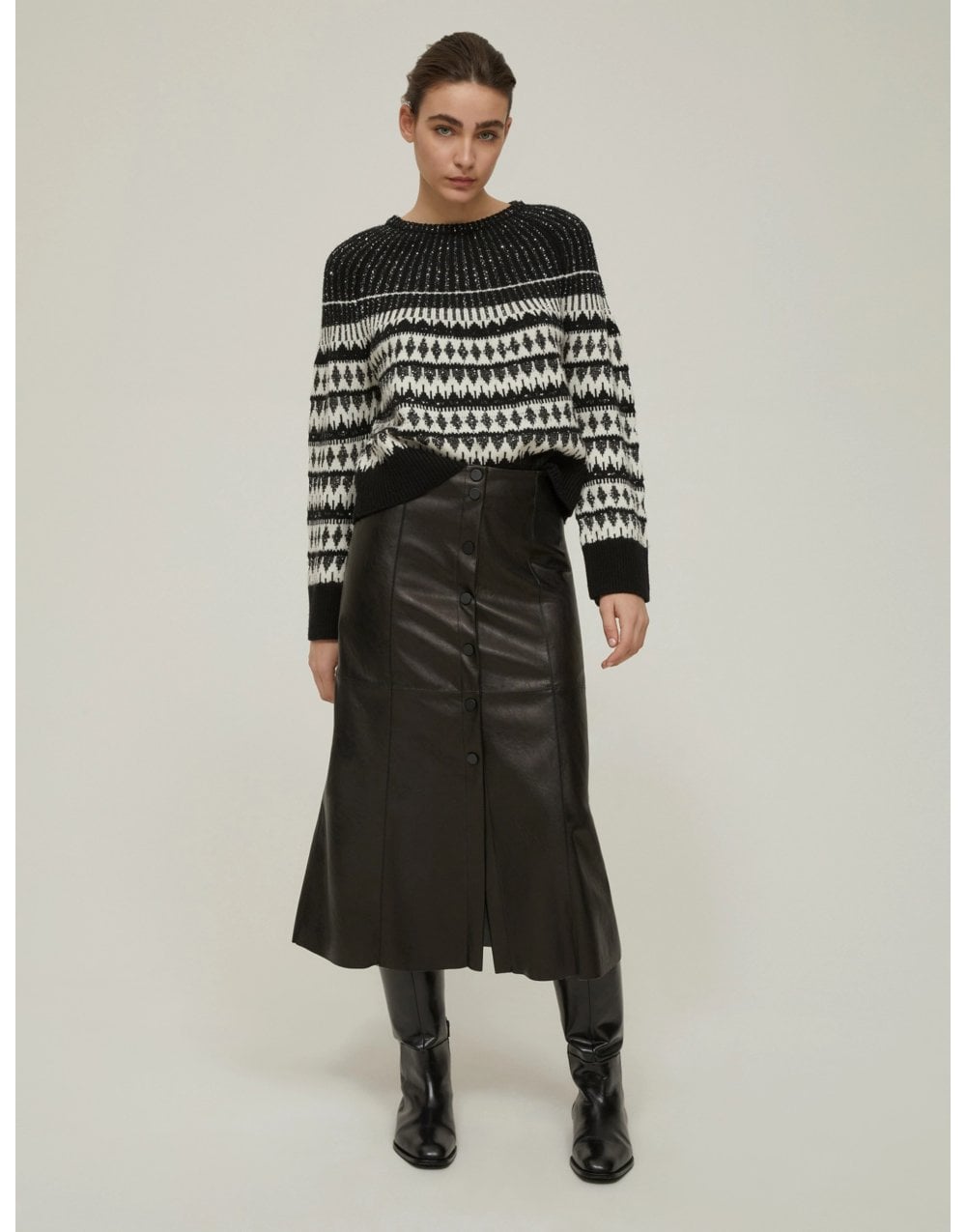 Young Ideas/Henmores - Sibilla Button Front Midi Skirt - 002 Black - 8