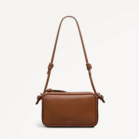 Young Ideas & Henmores - Camden Small Flapover Shoulder Bag - Cognac - OS