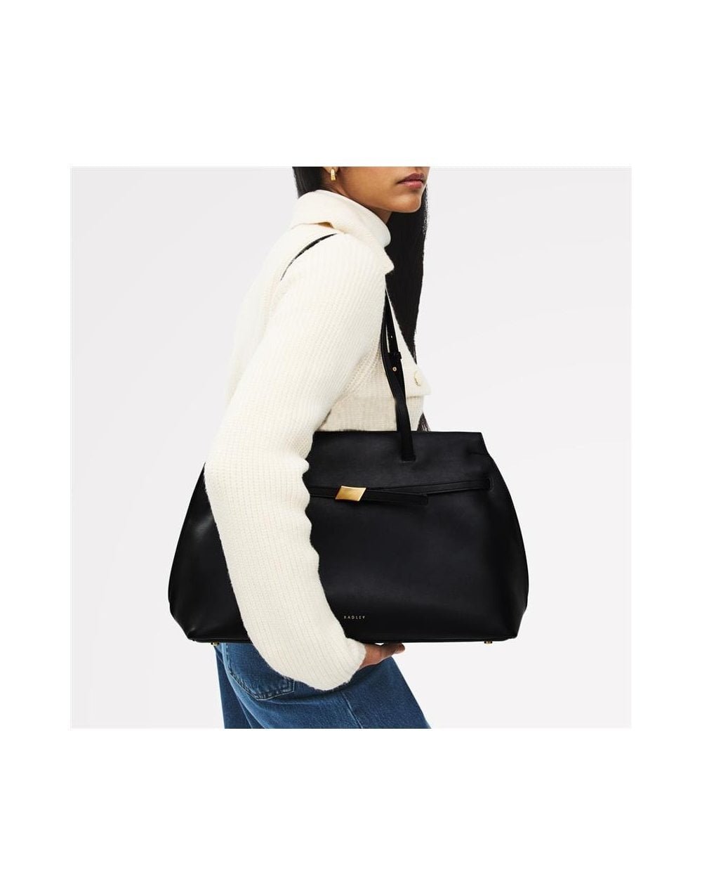 Young Ideas/Henmores - Christina Medium Ziptop Shoulder Bag - Dark Cherry - OS