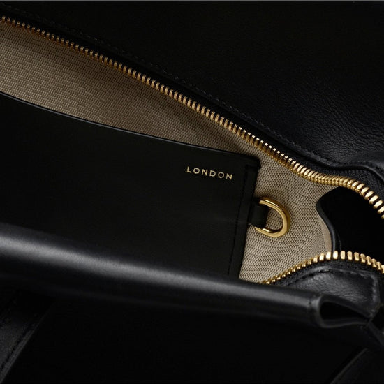 Young Ideas/Henmores - Christina Medium Ziptop Shoulder Bag - Dark Cherry - OS