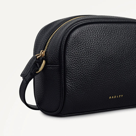 Young Ideas & Henmores - Daily Zip Around Crossbody Bag - Black - OS