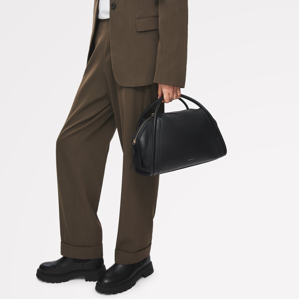 Young Ideas/Henmores - Golborne Medium Ziptop Bag - Black - OS