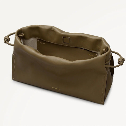 Young Ideas & Henmores - Roxburgh Medium Chain Clutch Bag - acorn - OS