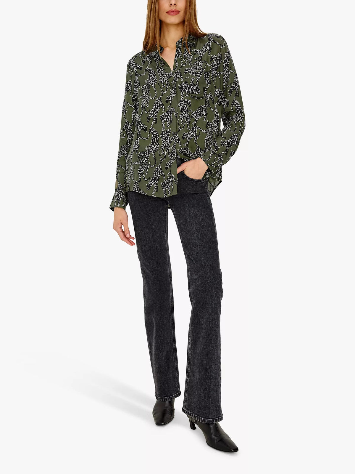 Young Ideas & Henmores -Alyssa Jaguar Print Shirt -Green -S