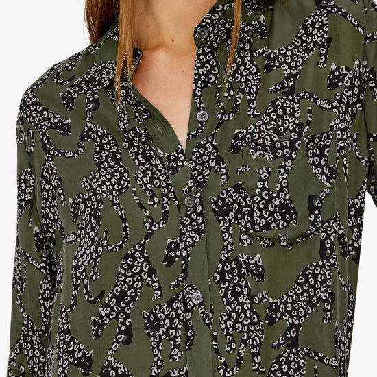 Young Ideas & Henmores -Alyssa Jaguar Print Shirt -Green -S