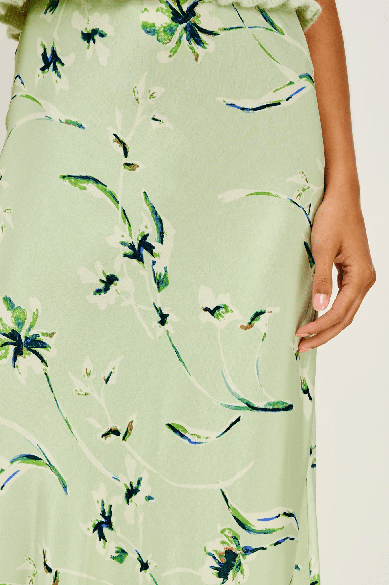 Young Ideas & Henmores - Anya Floral Midi Skirt - Mint Linnea - S