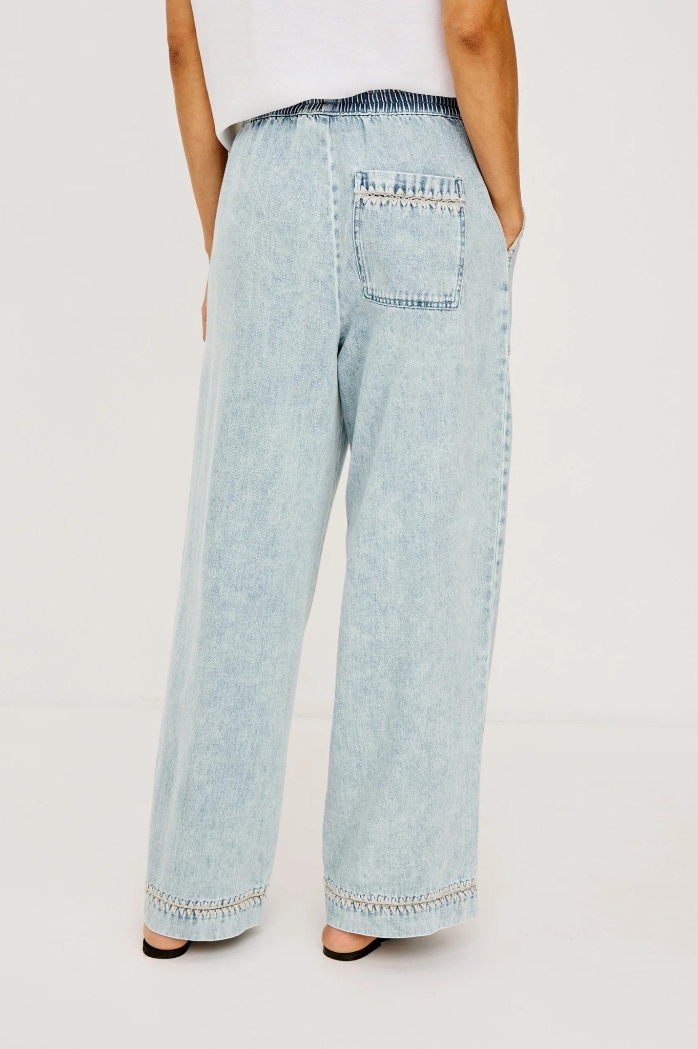 Young Ideas & Henmores -Campo Blanket Stitch Denim Trousers -8716 Bleached Indigo -XS