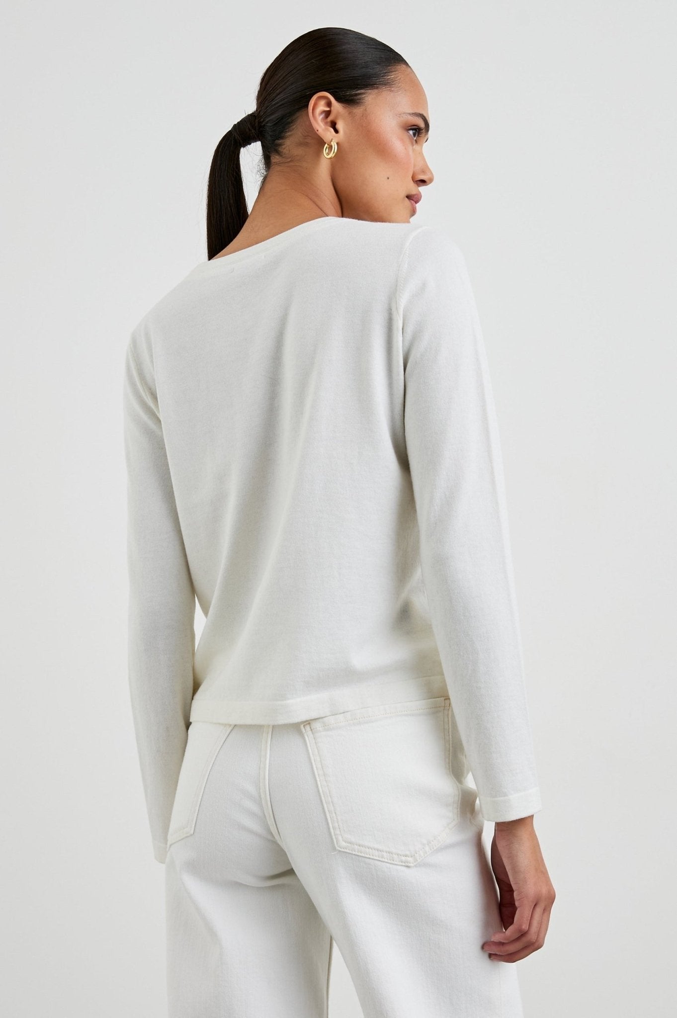 Young Ideas/Henmores - Cotton Cashmere Long Sleeve Top - White - M