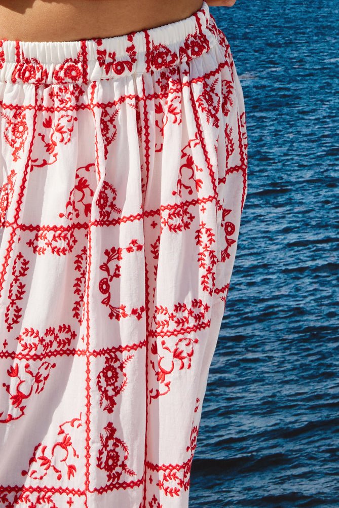 Young Ideas & Henmores -Dax Embroidered Midi Skirt -8731 Red/White -XS