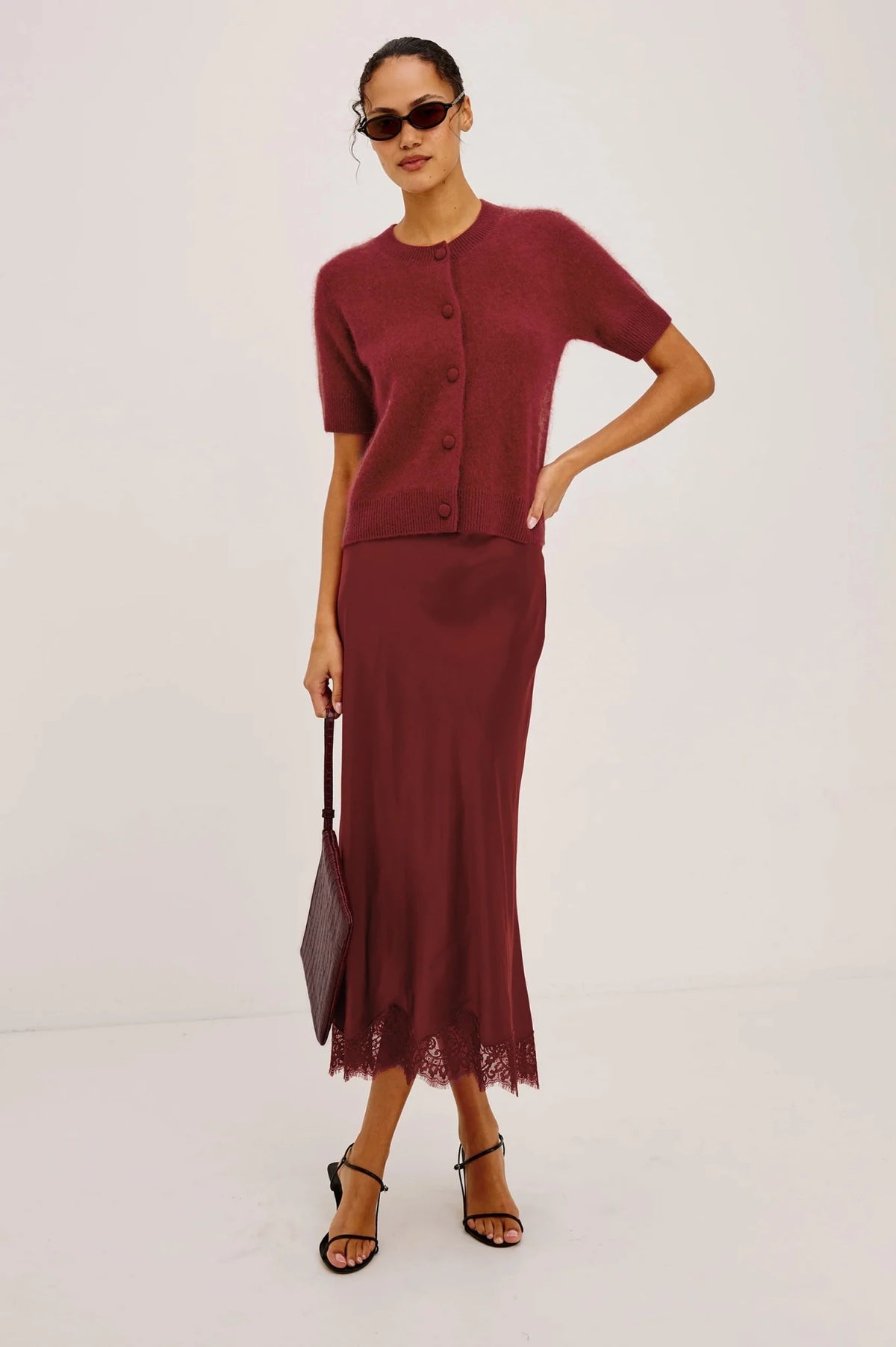 Young Ideas & Henmores -Ebony Lace Detail Skirt -Crimson -S