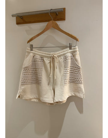 Young Ideas/Henmores - Eddie Crochet Pocket Shorts - oat - XS