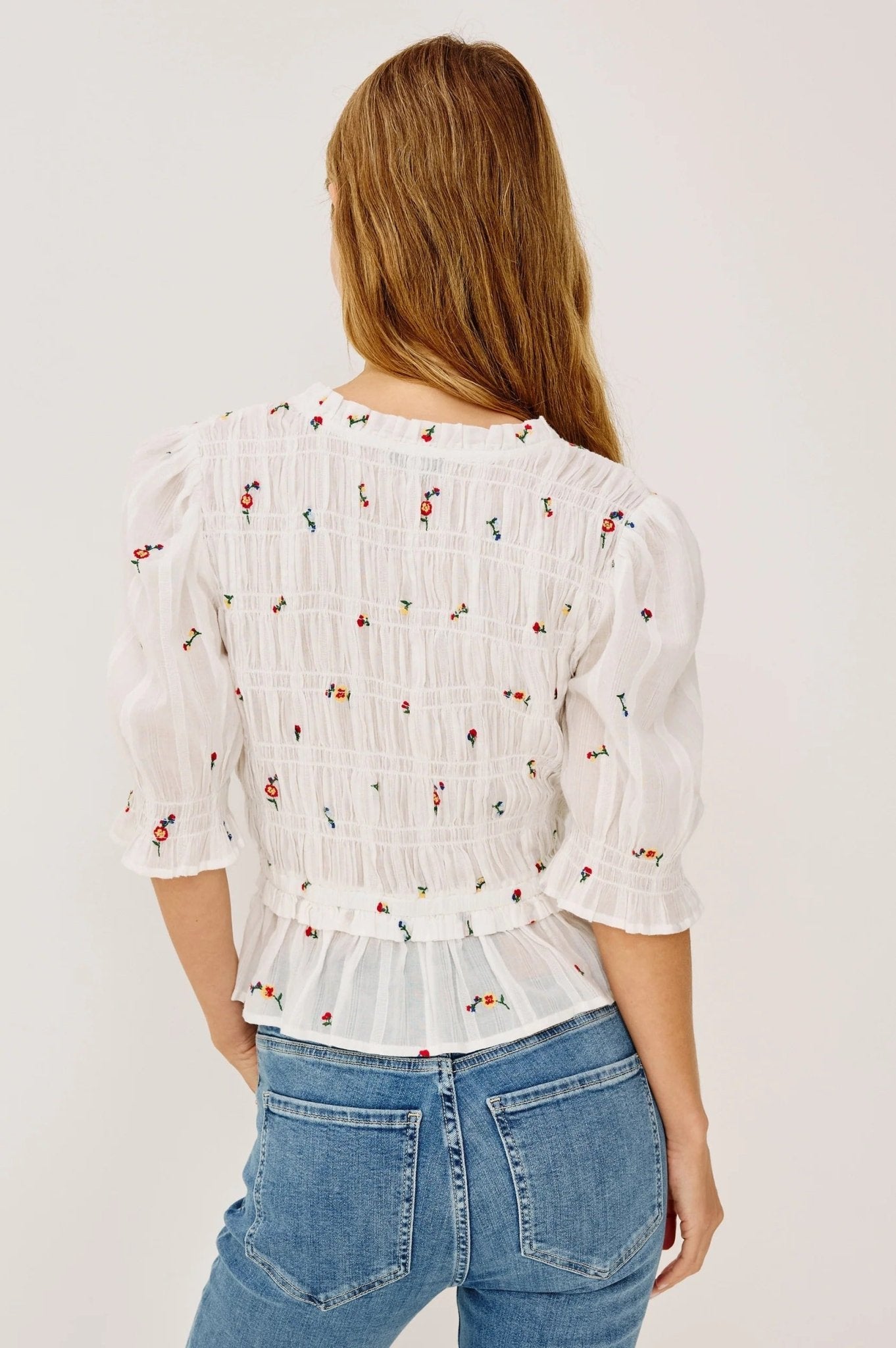 Young Ideas & Henmores -Fontaine Wildflowers Ruched Top -8760 White -XS