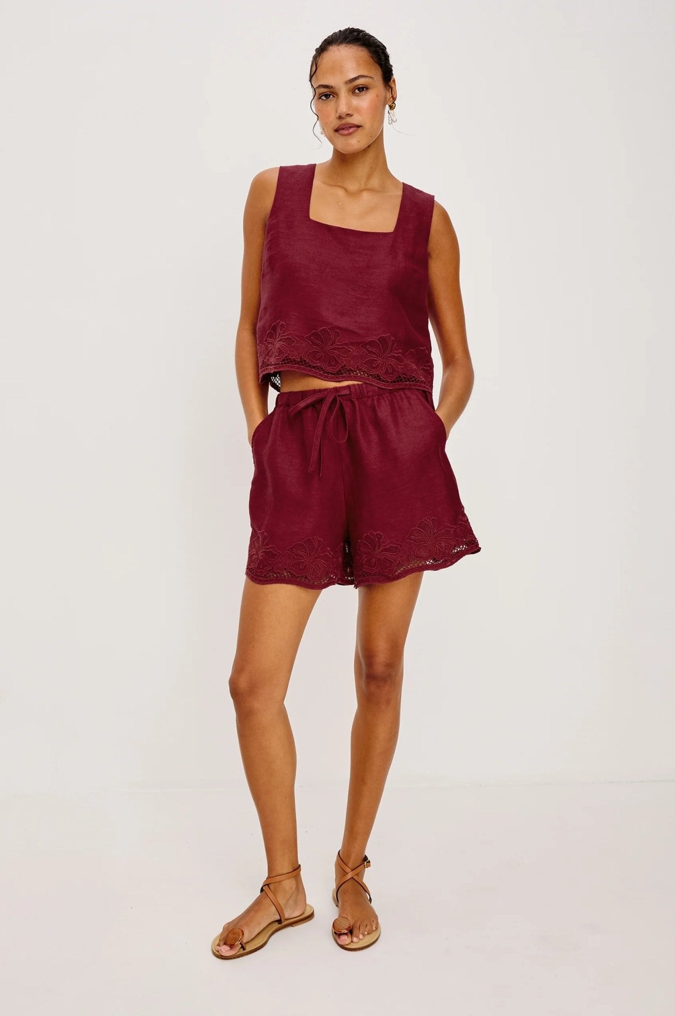 Young Ideas/Henmores - Jenner Linen Embroidered Shorts - Berry Hibiscus - XS