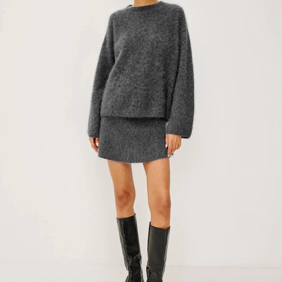 Young Ideas & Henmores -Joel Crew Neck Jumper -Charcoal -S