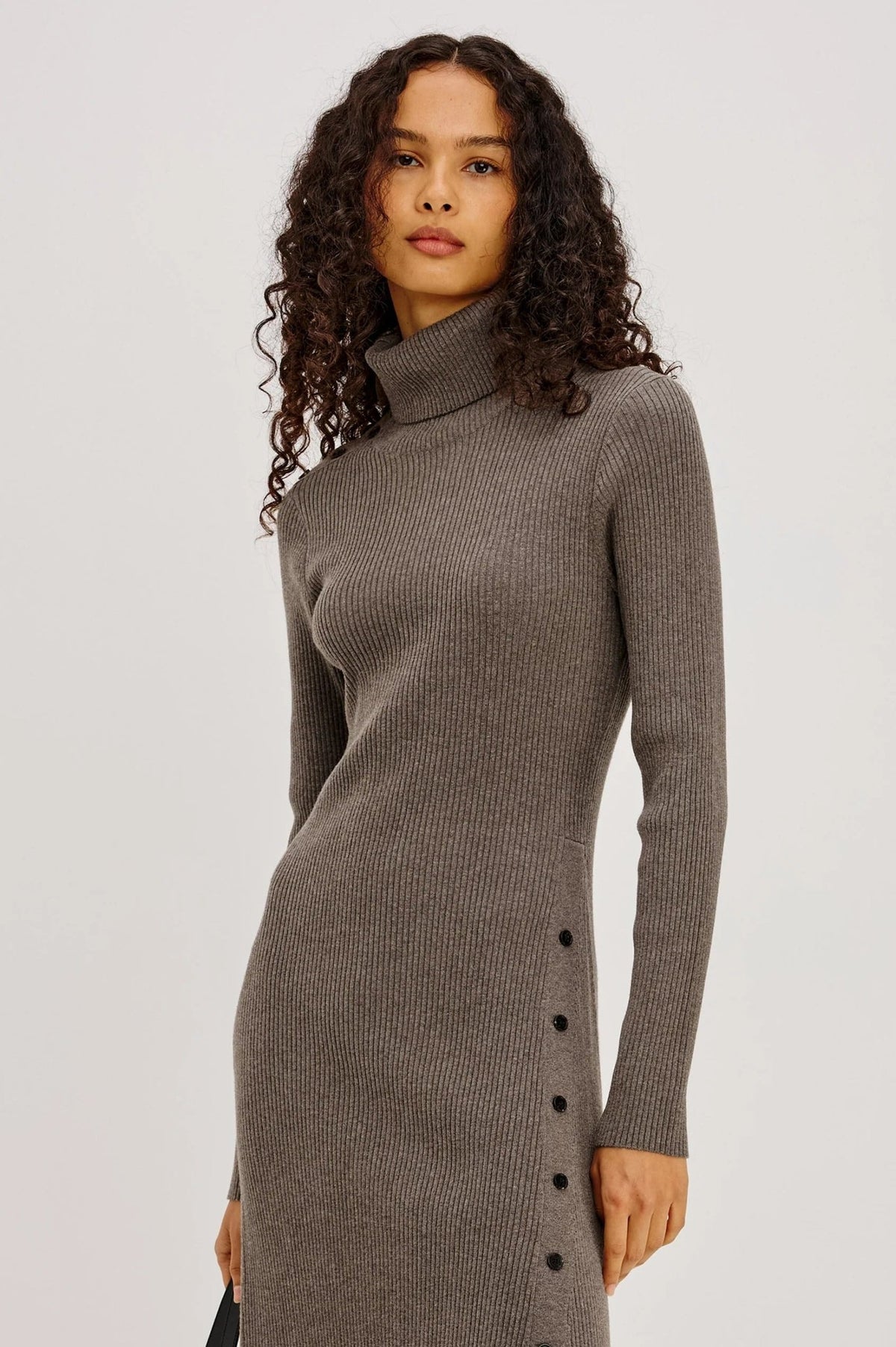 Young Ideas & Henmores -Kat Knitted Dress -Hazelnut -S