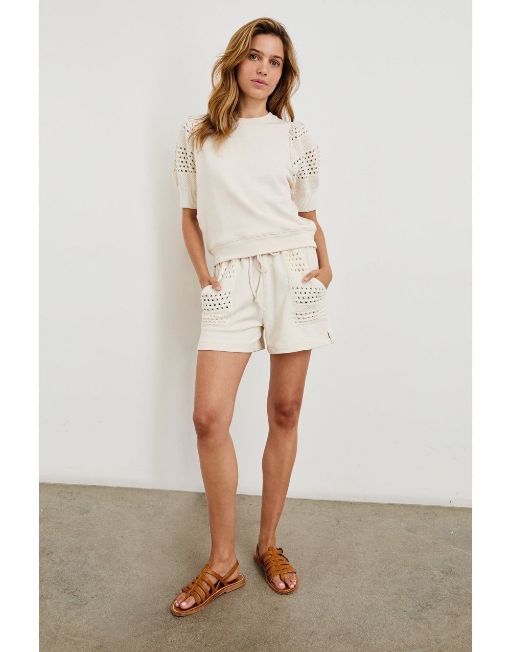 Young Ideas/Henmores - Kimberly Crochet Sleeve Sweatshirt - oat - XS