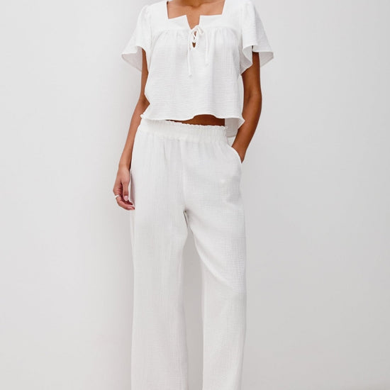 Young Ideas & Henmores - Leon Crop Trousers - White - XS