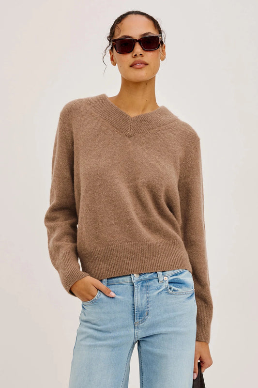 Young Ideas & Henmores -Lidya V Neck Jumper -Heather Camel -XS