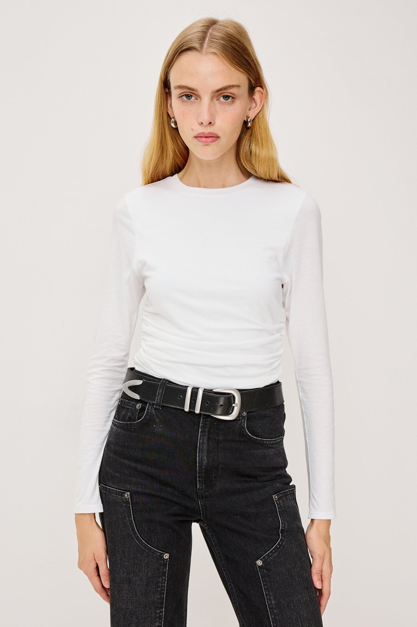 Young Ideas & Henmores - Melle Ruched Detail Top - White - XS
