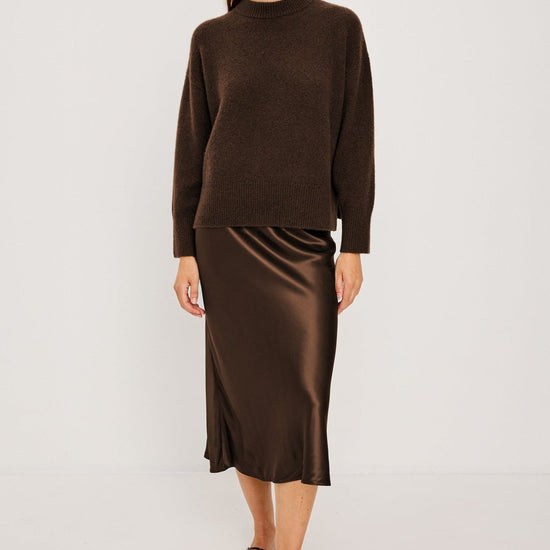 Young Ideas & Henmores -Miranda Cashmere Mix Crew Neck Jumper -Chocolate -XS