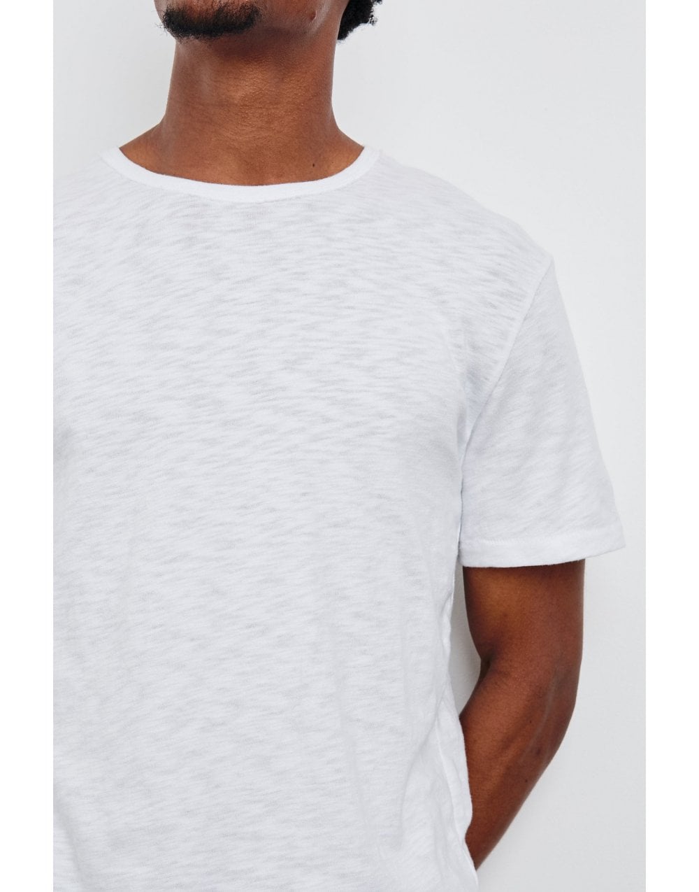 Young Ideas/Henmores - Neil Crew Neck T-Shirt - White - S